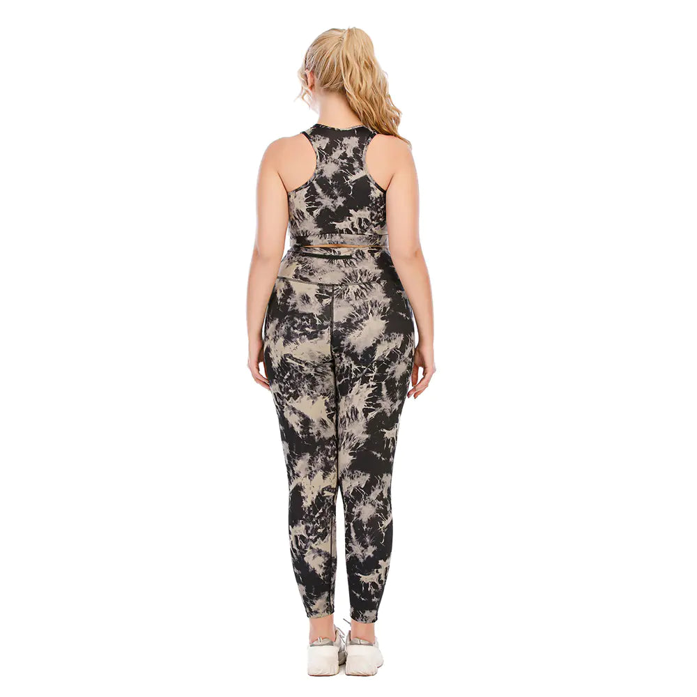 Plus Size Women's Activewear Gym & Yoga Tracksuit 18+