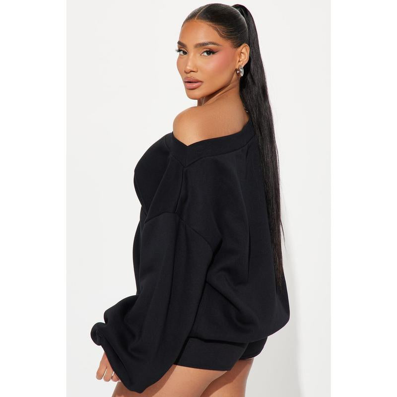 Vera off Shoulder Oversized Sweatshirt - Black
